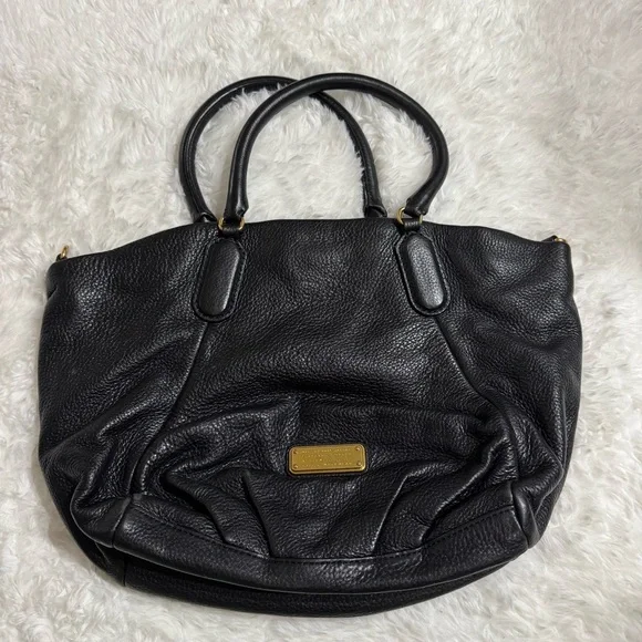 Marc by Marc Jacobs Pebbled Shoulder Bag in Black